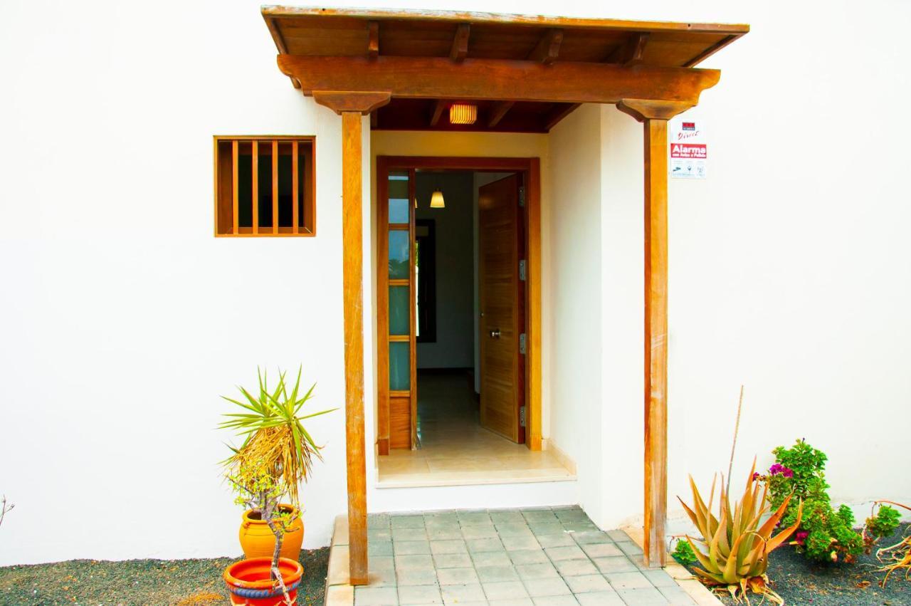 Luxury Anabel Villa กอสตา เตกีสเซ ภายนอก รูปภาพ